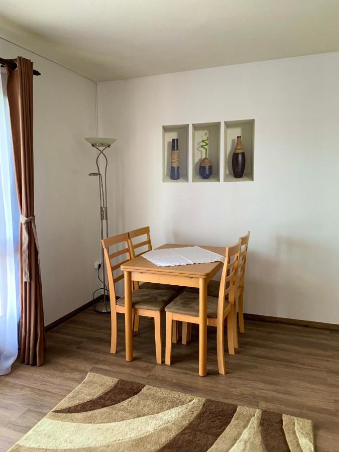 Velencei Vadregenyes Vendeghaz Villa ภายนอก รูปภาพ